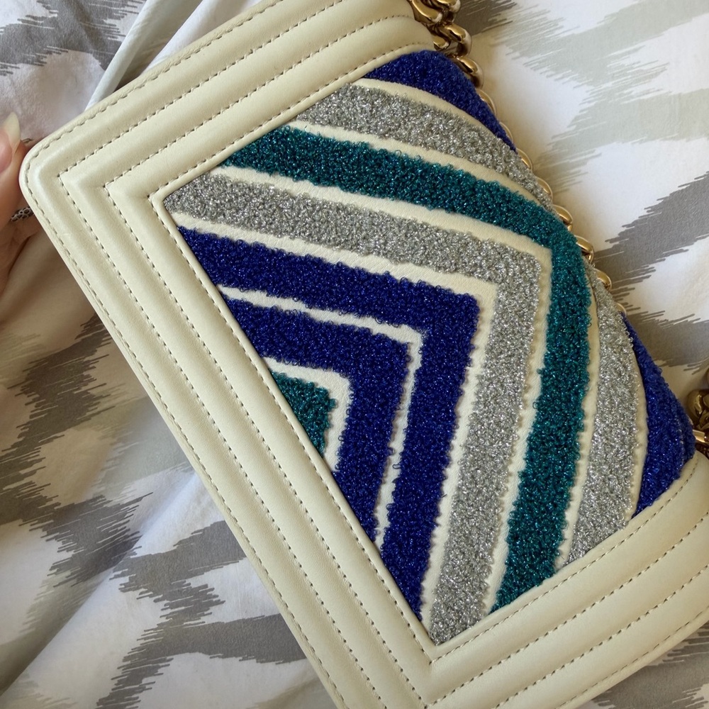 Chanel 2019 Cruise Boy Bag Small - Picture 6 of 9
